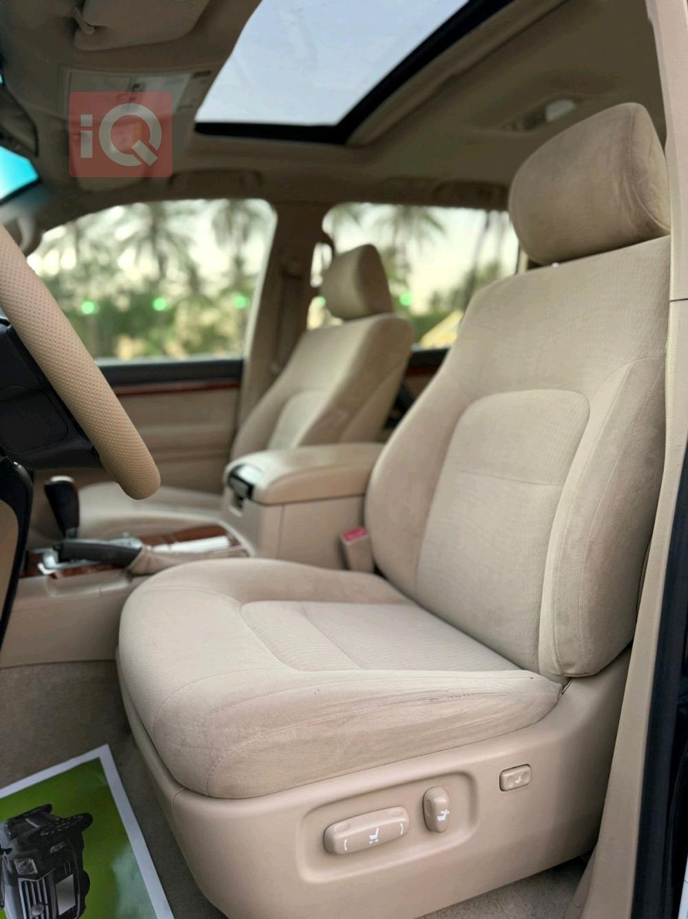 تويوتا لاندكروزر